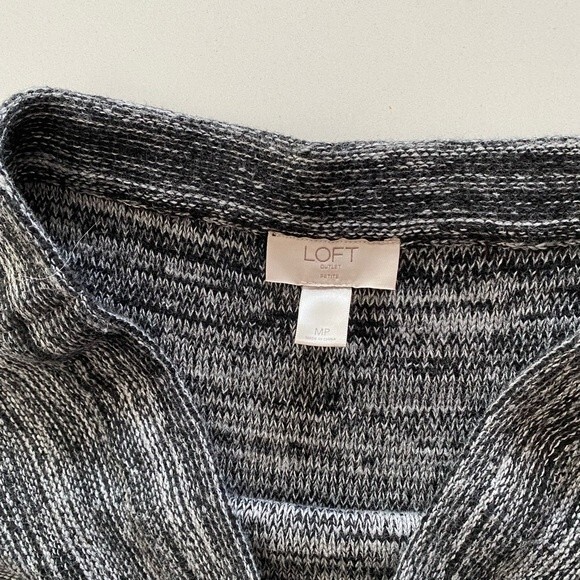 LOFT Outlet Petite Sweater Pull On Skirt Size M - Picture 4 of 5